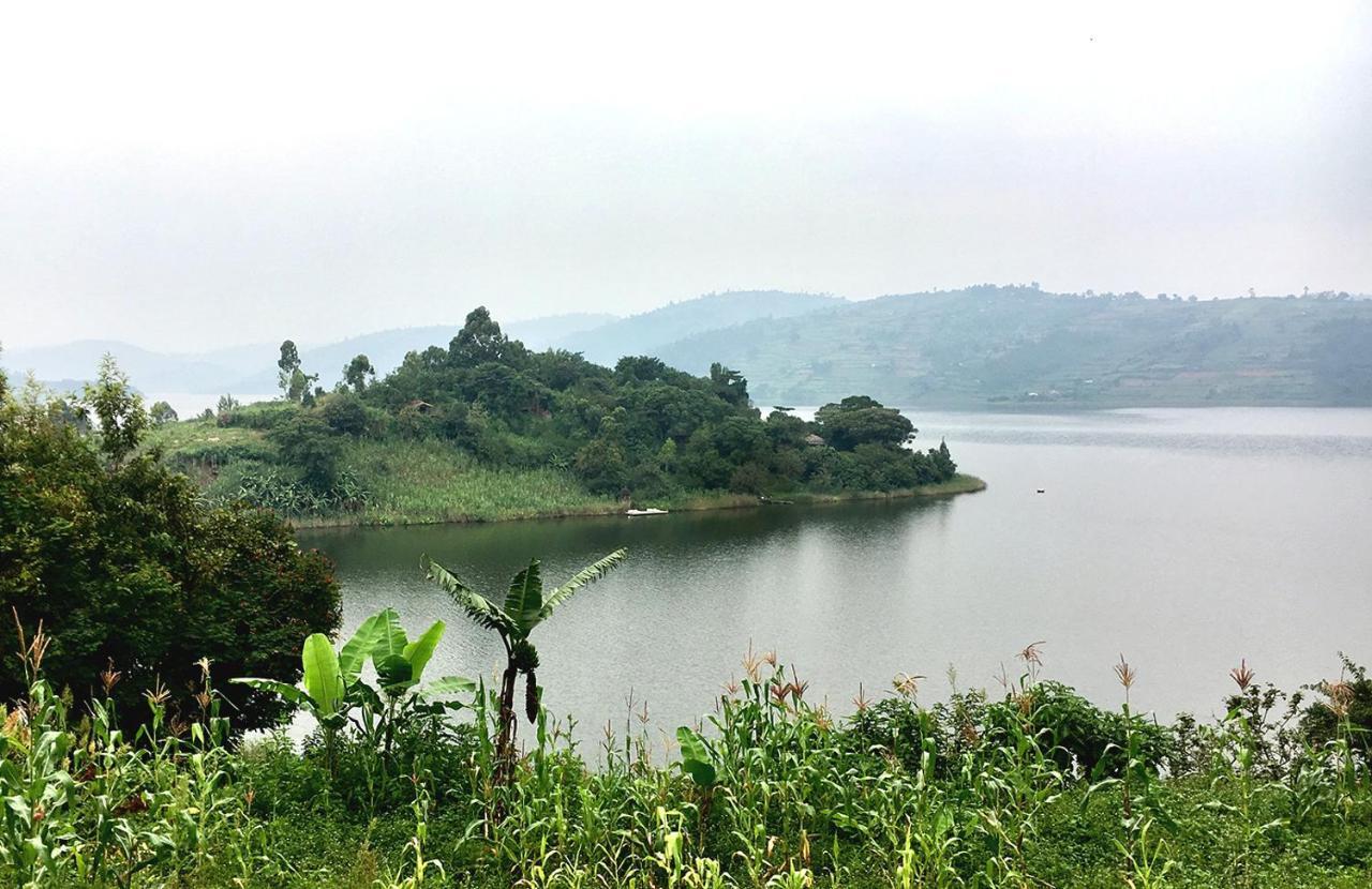 Byoona Amagara At Lake Bunyonyi Kabale Esterno foto