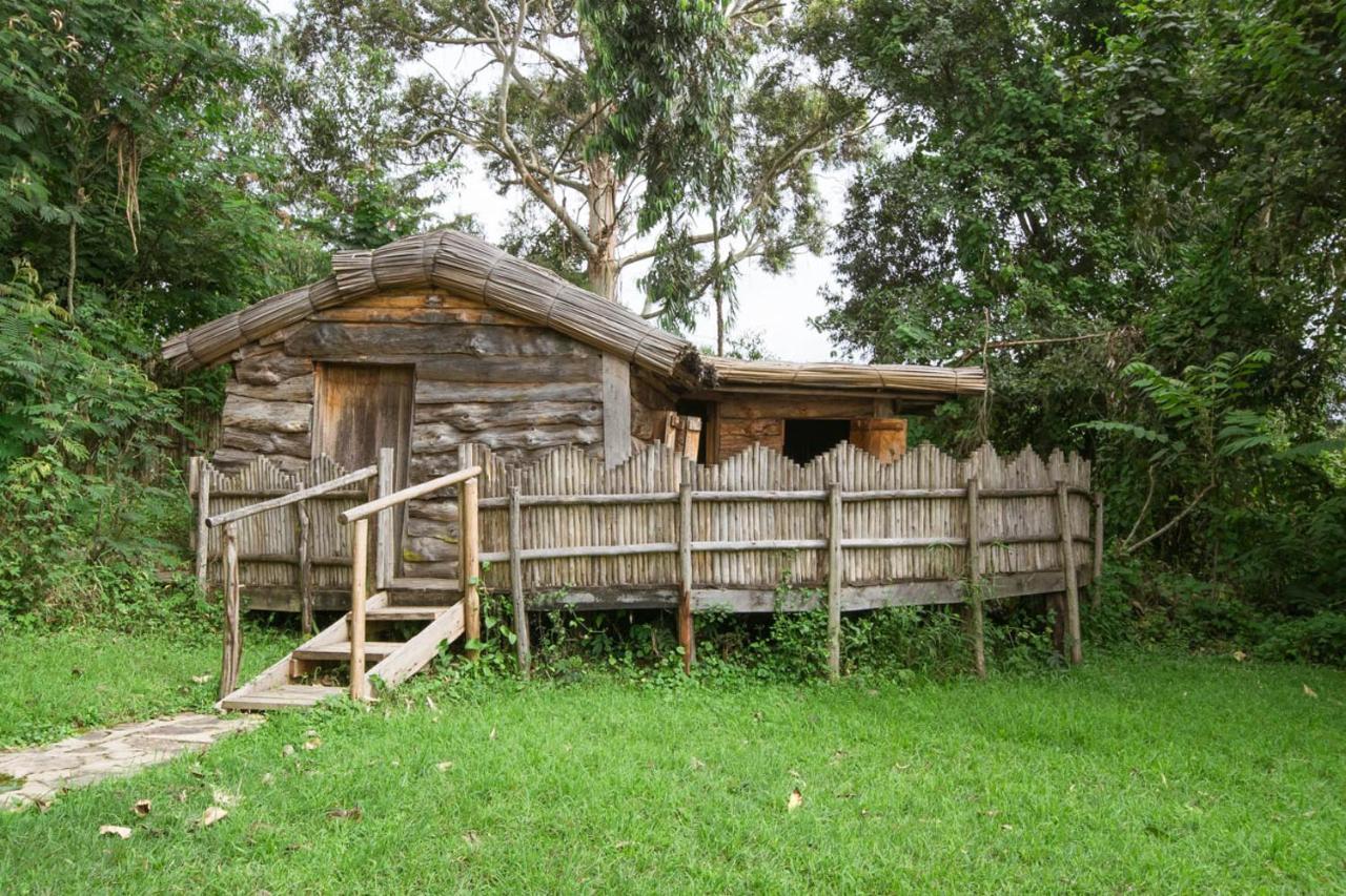 Byoona Amagara At Lake Bunyonyi Kabale Esterno foto