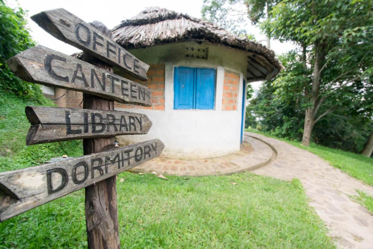 Byoona Amagara At Lake Bunyonyi Kabale Esterno foto